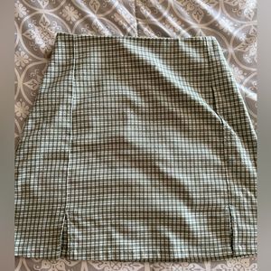 BRANDY MELVILLE CARA SKIRT